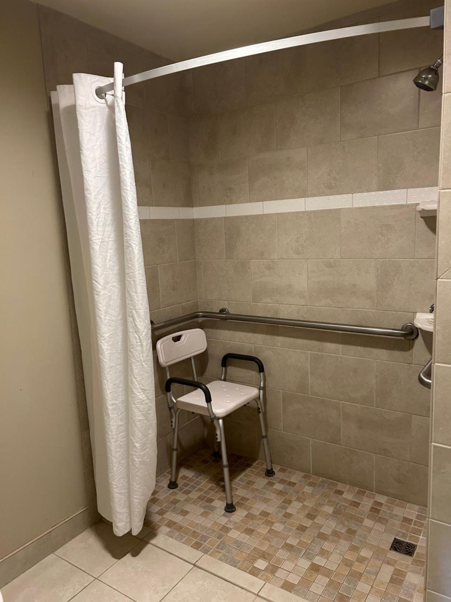 Days By Wyndham Virginia At The