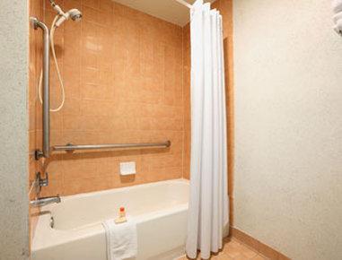 Hotel Days By Wyndham Virginia At The 2*